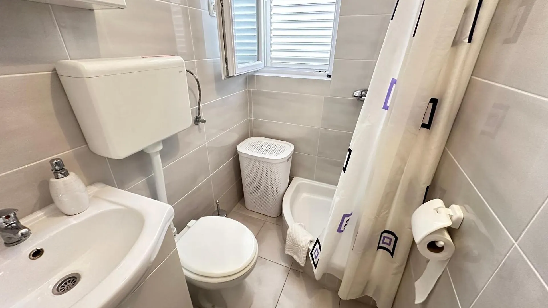 Apartments By The Sea Sali, Dugi Otok - 12757 Croatia