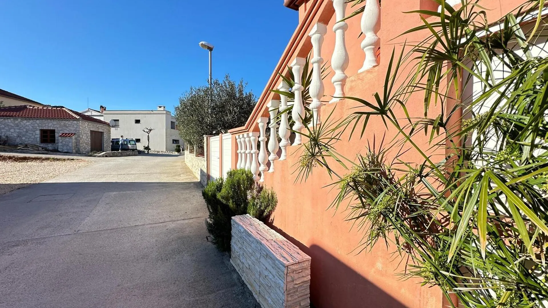 Apartments By The Sea Sali, Dugi Otok - 12757  Sali