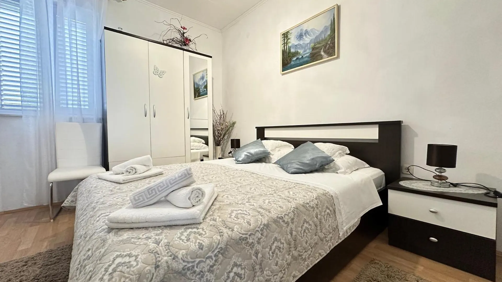 Apartments By The Sea Sali, Dugi Otok - 12757 0*, Sali