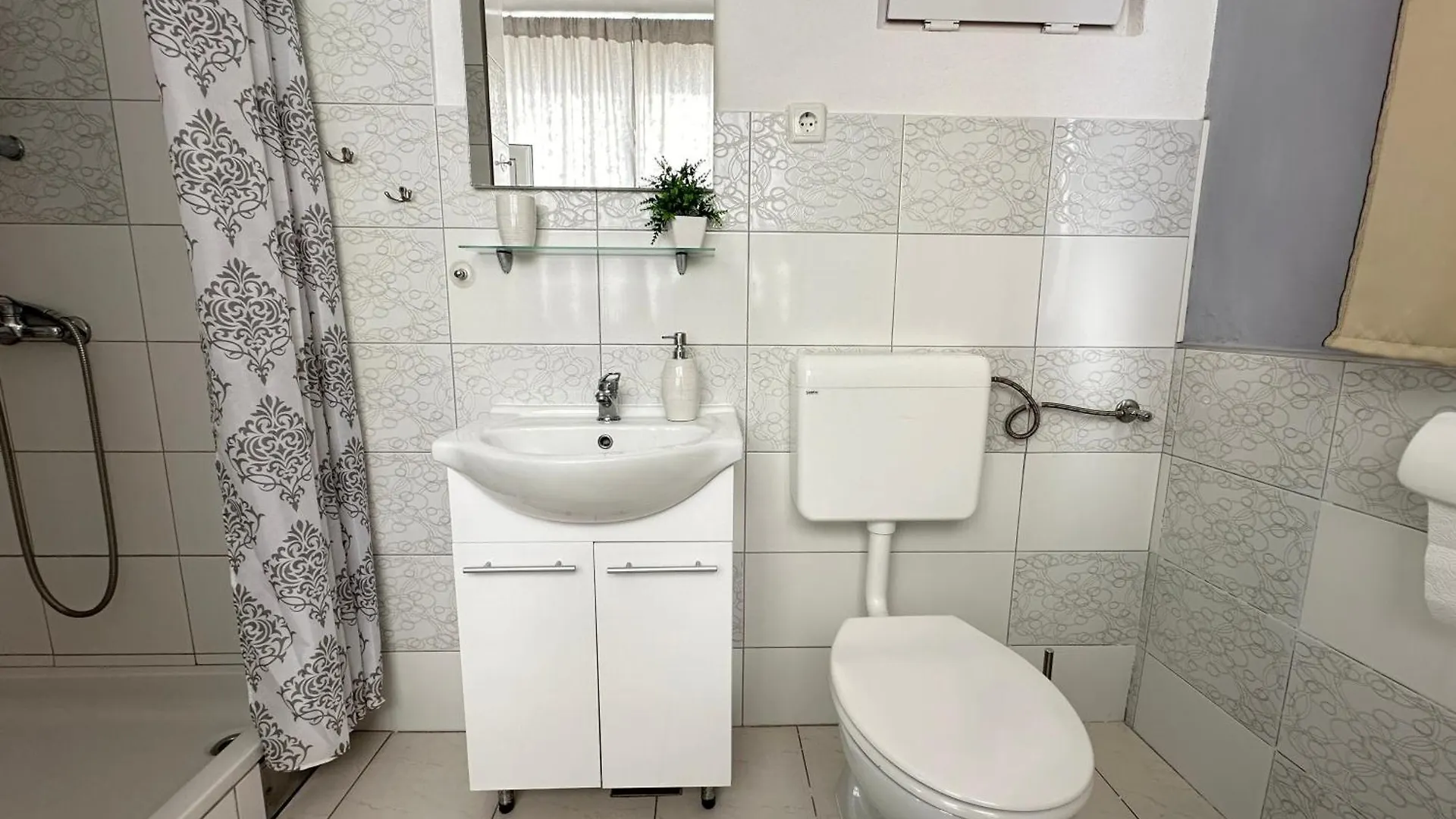 Apartments By The Sea Sali, Dugi Otok - 12757  Sali