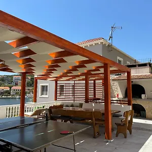 Seaview Apartman